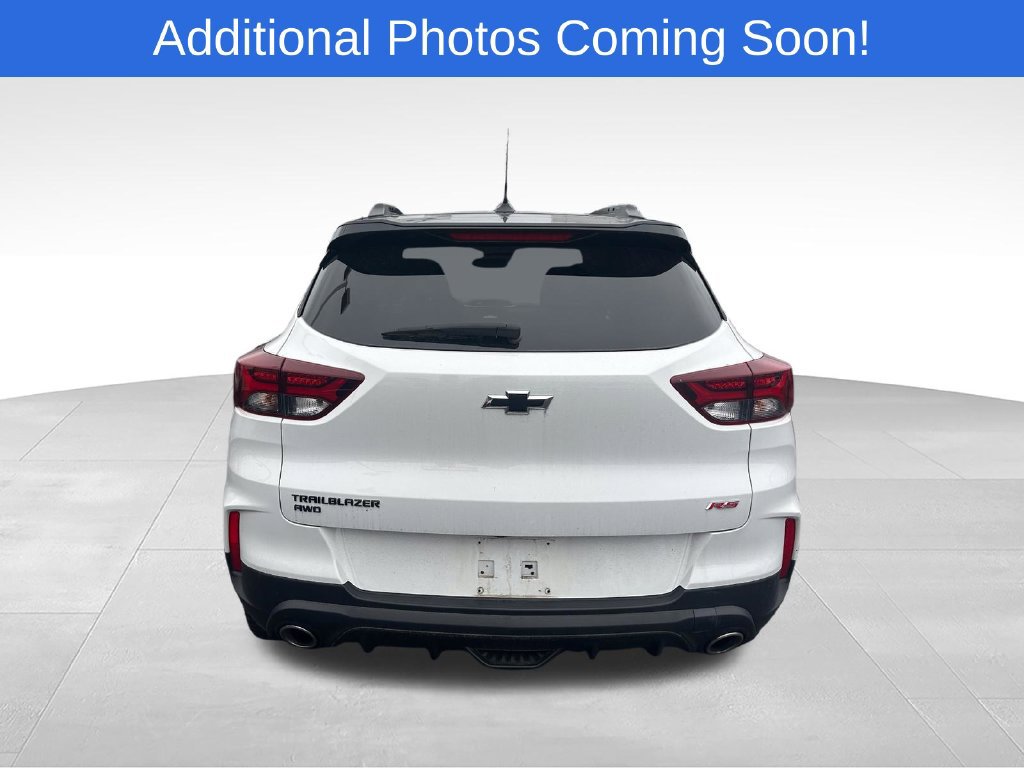 Used 2023 Chevrolet TrailBlazer RS w/ Sun and Liftgate Package AWD/4WD image 5