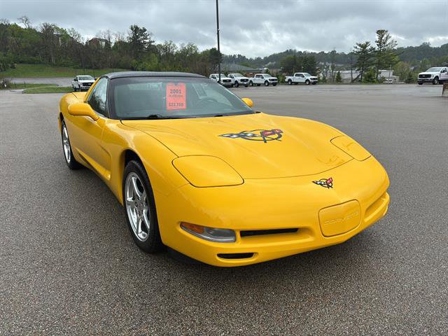 Used 2001 Chevrolet Corvette Coupe w/ Preferred Equipment Group2 RWD image 6