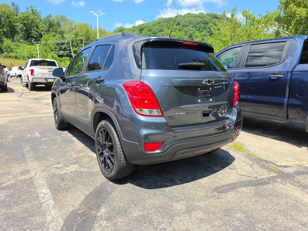 Certified 2022 Chevrolet Trax LT w/ Sport Edition AWD/4WD image 6