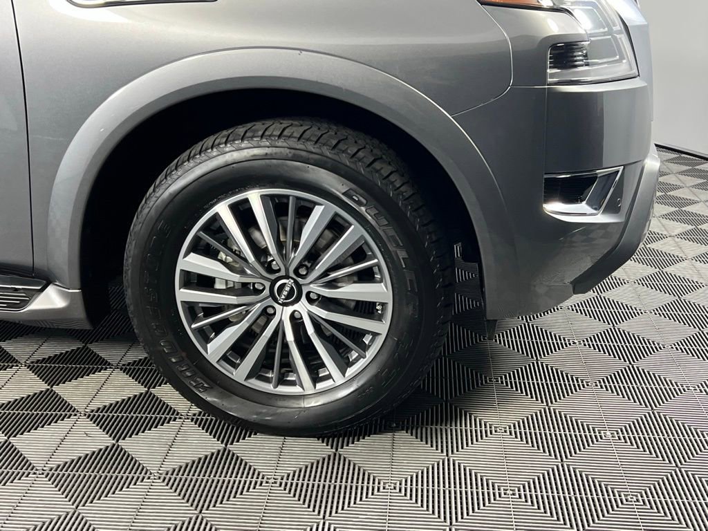 Used 2024 Nissan Armada SL image 12