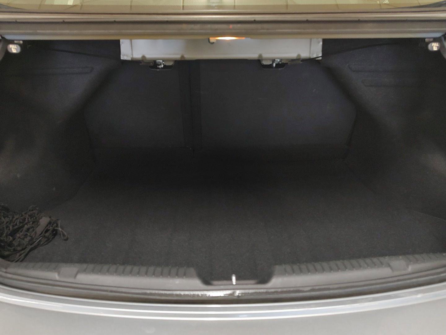 Used 2015 Hyundai Elantra SE w/ Option Group 02 image 18