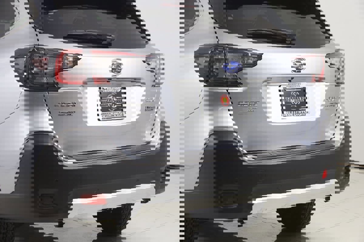 Used 2025 Subaru Outback Touring XT image 25