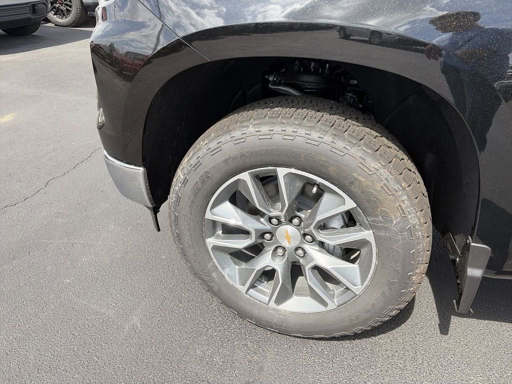 New 2026 Chevrolet Silverado 1500 LT image 16