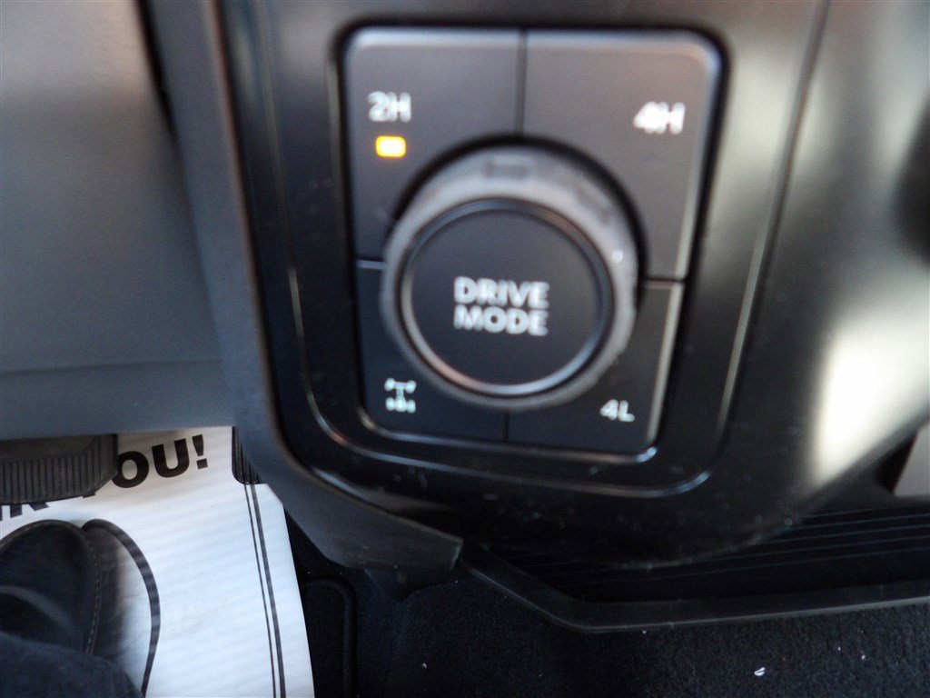 New 2025 Ford F350 XLT w/ FX4 Off-Road Package image 24