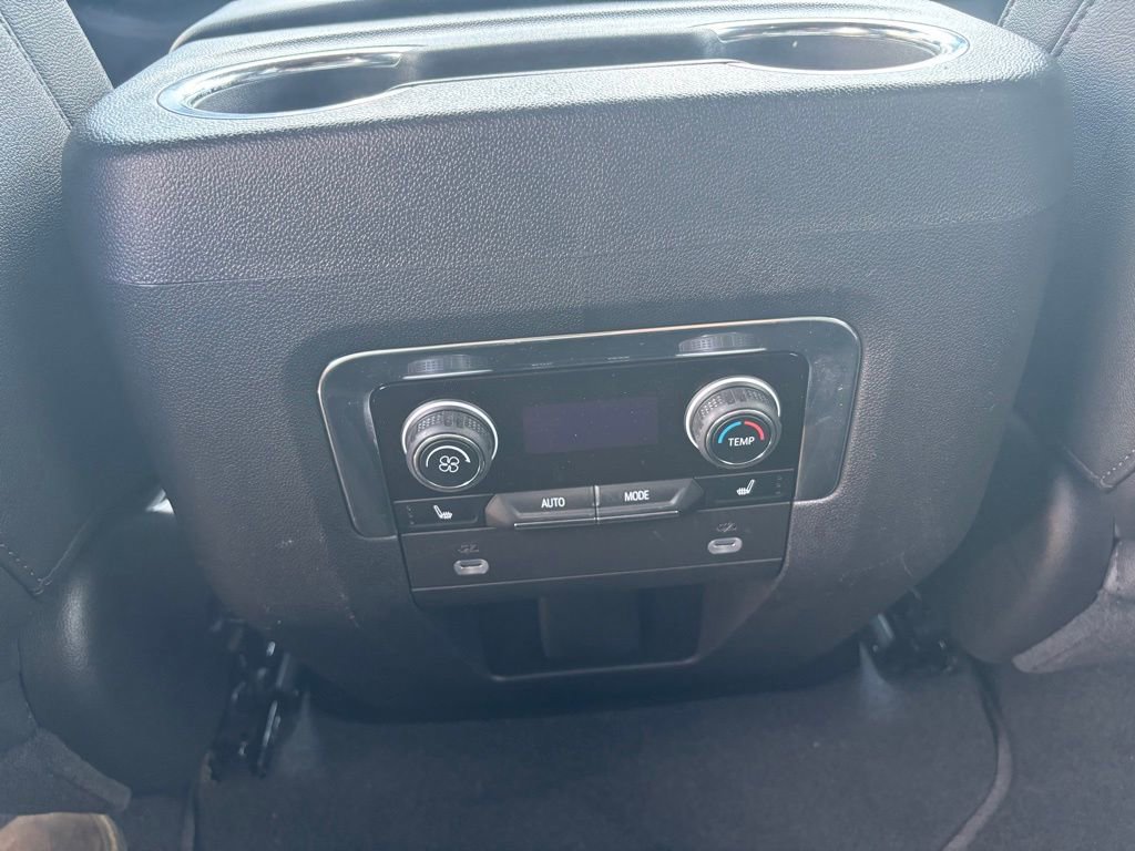 Used 2023 Chevrolet Tahoe LT w/ LT Signature Plus Package AWD/4WD image 15