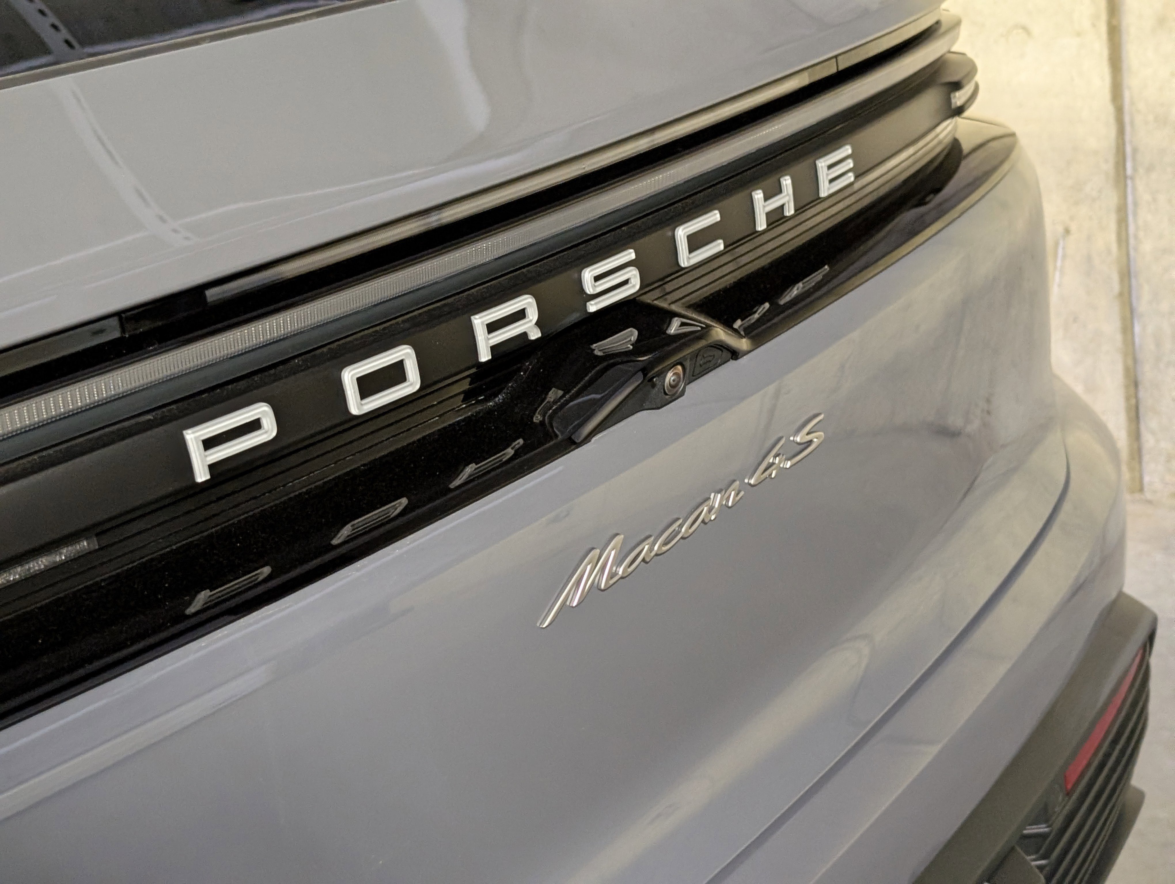 New 2026 Porsche Macan 4S Electric image 15