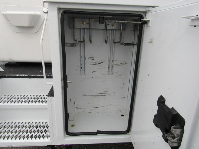 Used 2020 Ford F550 2WD Regular Cab Super Duty image 16