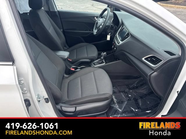 Used 2022 Hyundai Accent SEL FWD image 27
