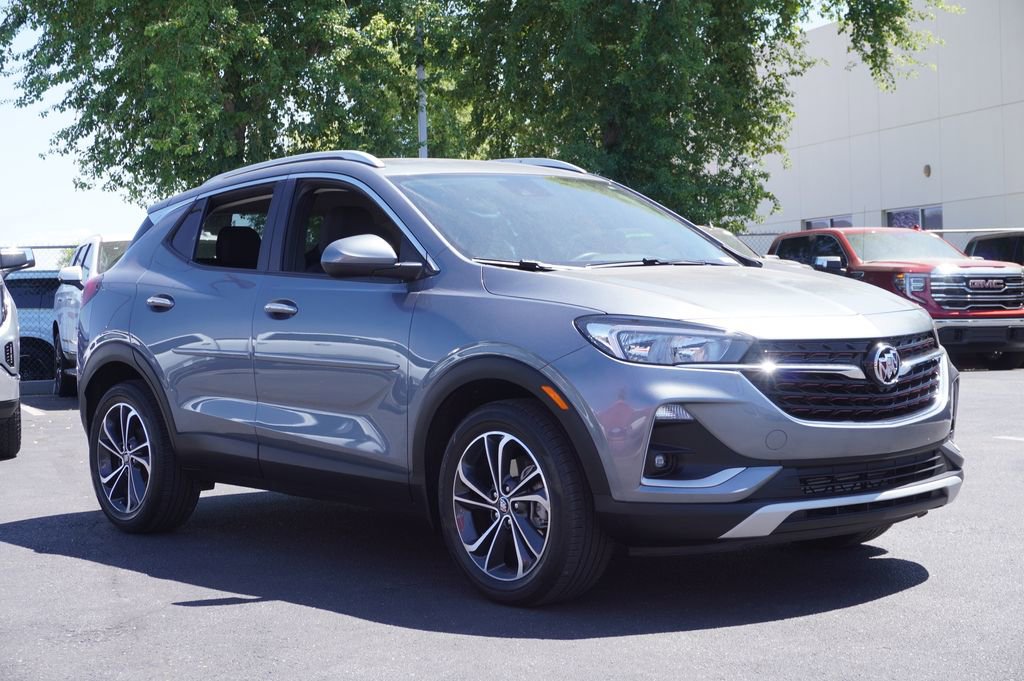 Certified 2022 Buick Encore GX Select image 4