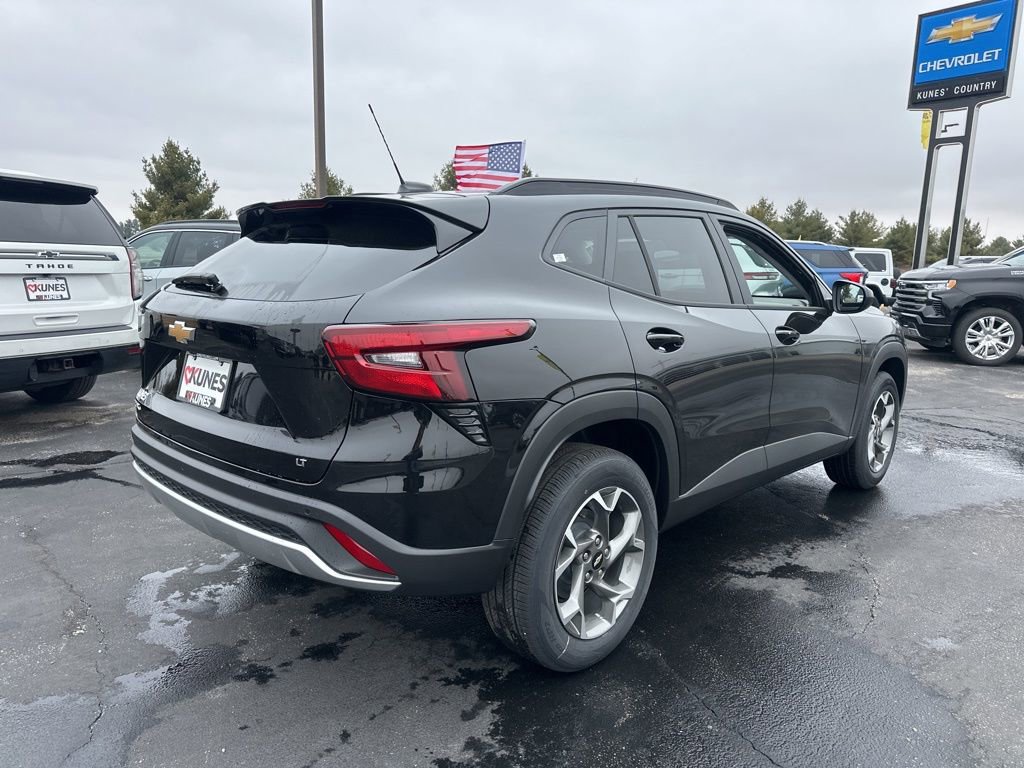 New 2026 Chevrolet Trax LT w/ Driver Confidence Package image 10