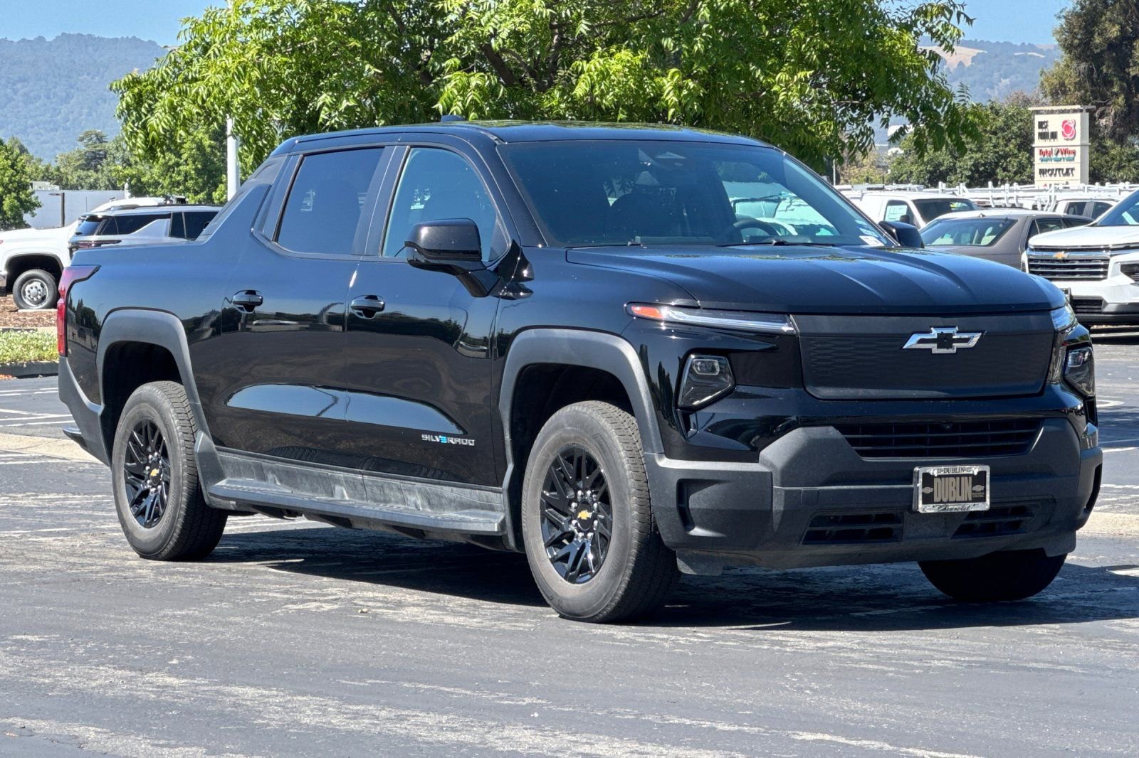 Used 2024 Chevrolet Silverado EV W/T AWD/4WD image 2