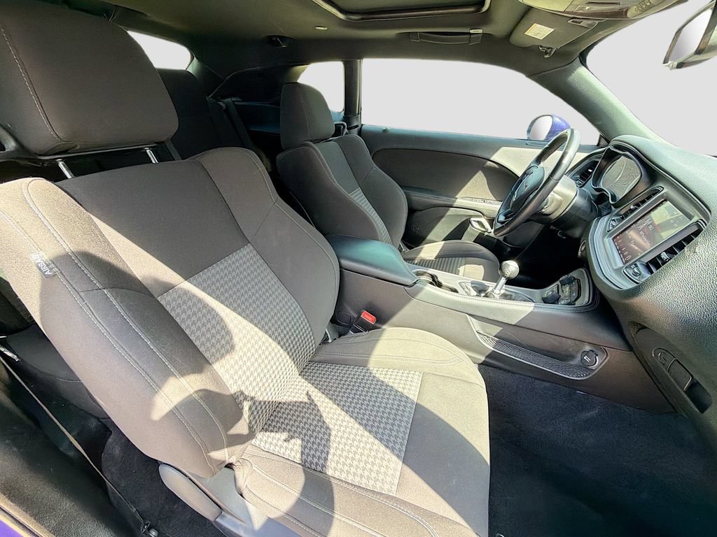 Used 2023 Dodge Challenger R/T Scat Pack RWD image 25