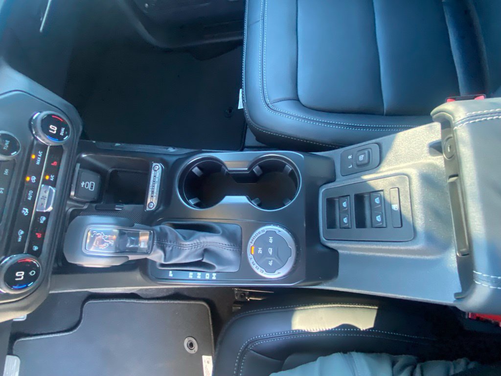 New 2026 Ford Bronco Outer Banks AWD/4WD image 19