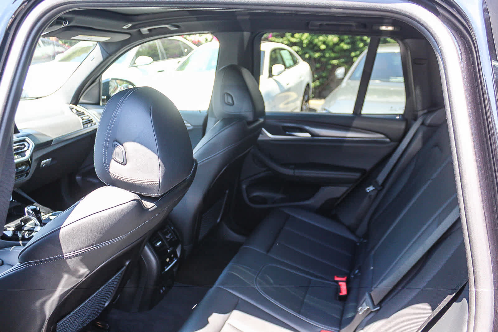 Used 2023 BMW X3 sDrive30i w/ M Sport Package RWD image 16
