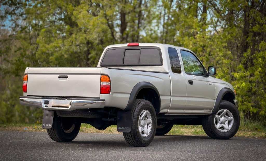 Used 2001 Toyota Tacoma 4x4 Xtracab image 9