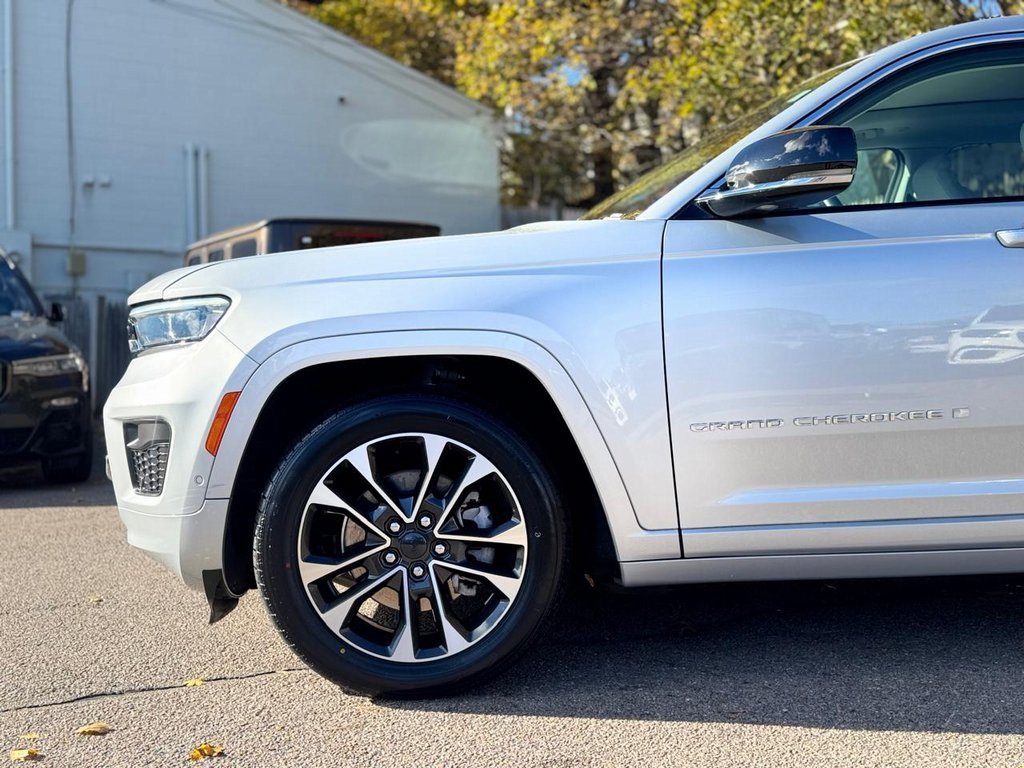 Used 2021 Jeep Grand Cherokee L Overland w/ Luxury Tech Group IV image 10