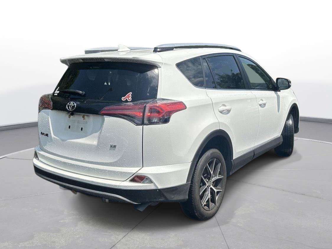 Used 2018 Toyota RAV4 SE w/ Power Extra Value Package FWD image 6
