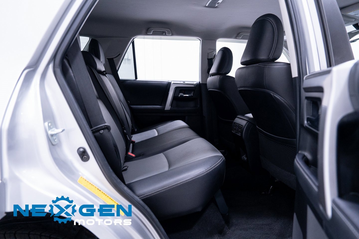 Used 2021 Toyota 4Runner SR5 Premium image 42