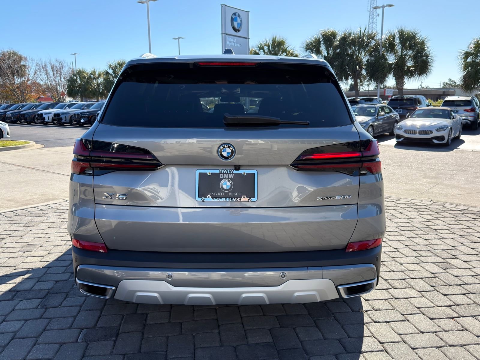 Used 2024 BMW X5 xDrive50e image 10