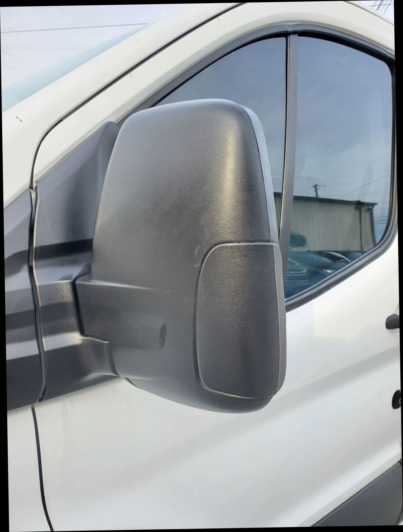 Used 2016 Ford Transit 250 130 Low Roof w/ Exterior Upgrade Package image 19