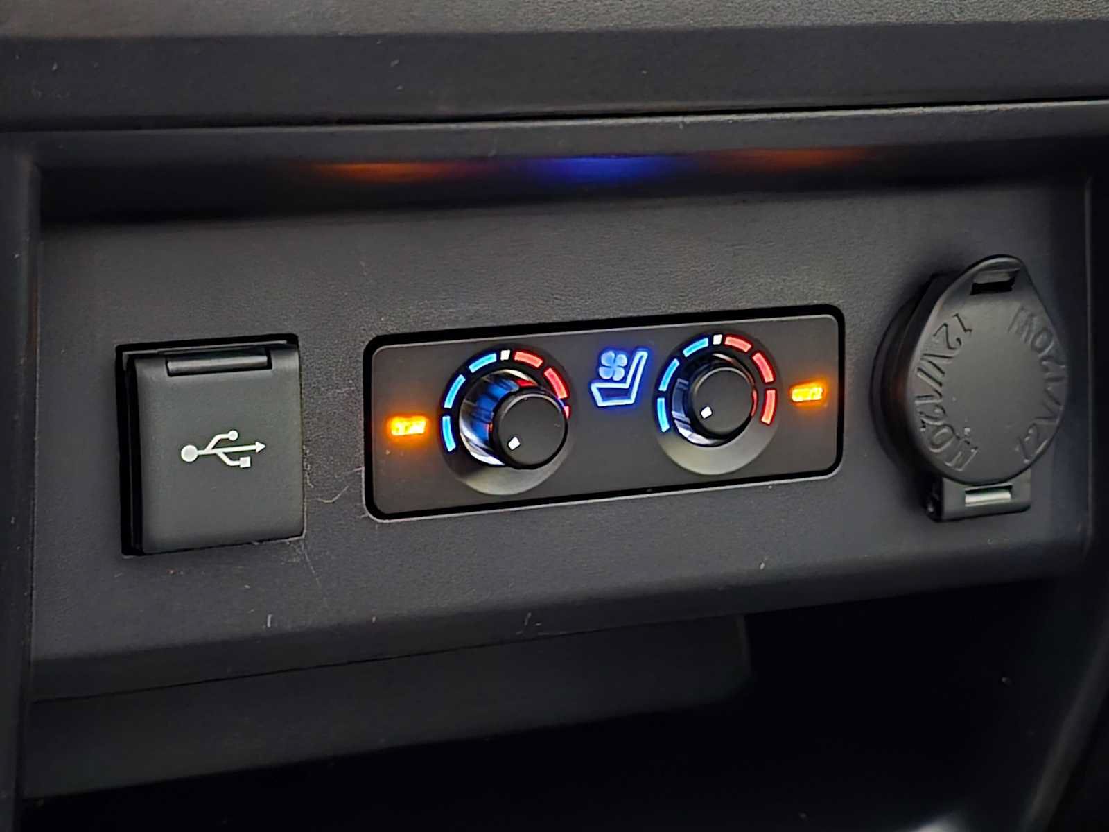 Certified 2021 Toyota 4Runner Nightshade AWD/4WD image 15