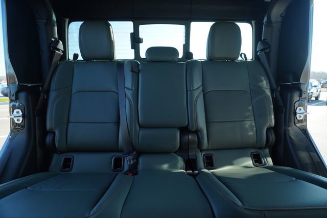 New 2026 Jeep Gladiator Mojave AWD/4WD image 30