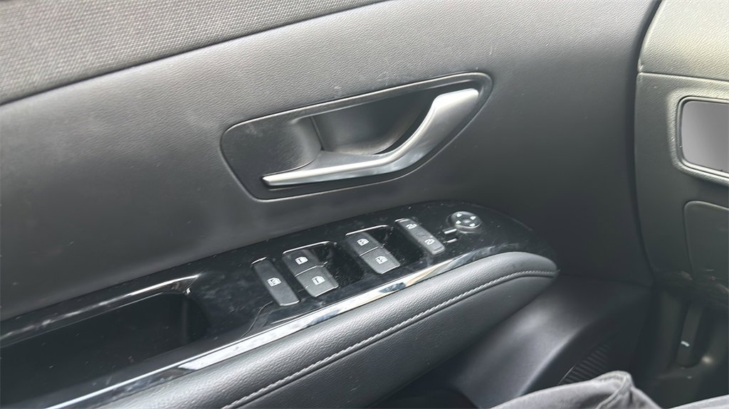 Used 2022 Hyundai Tucson SEL w/ Convenience Package image 18