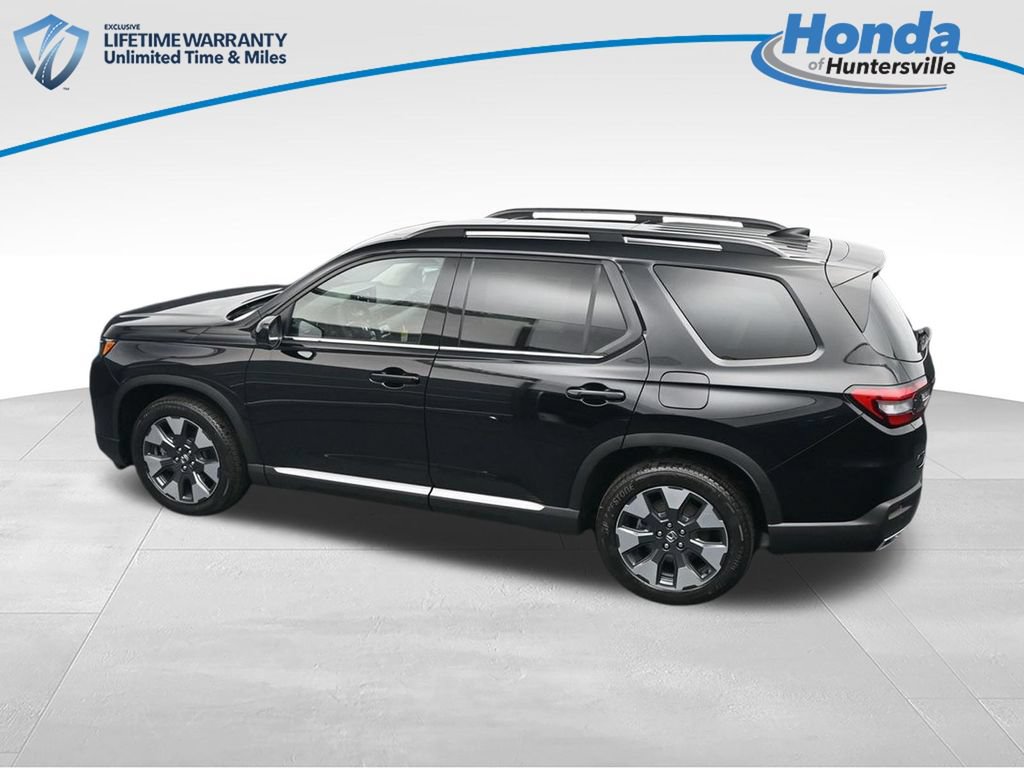 New 2026 Honda Pilot Touring image 23
