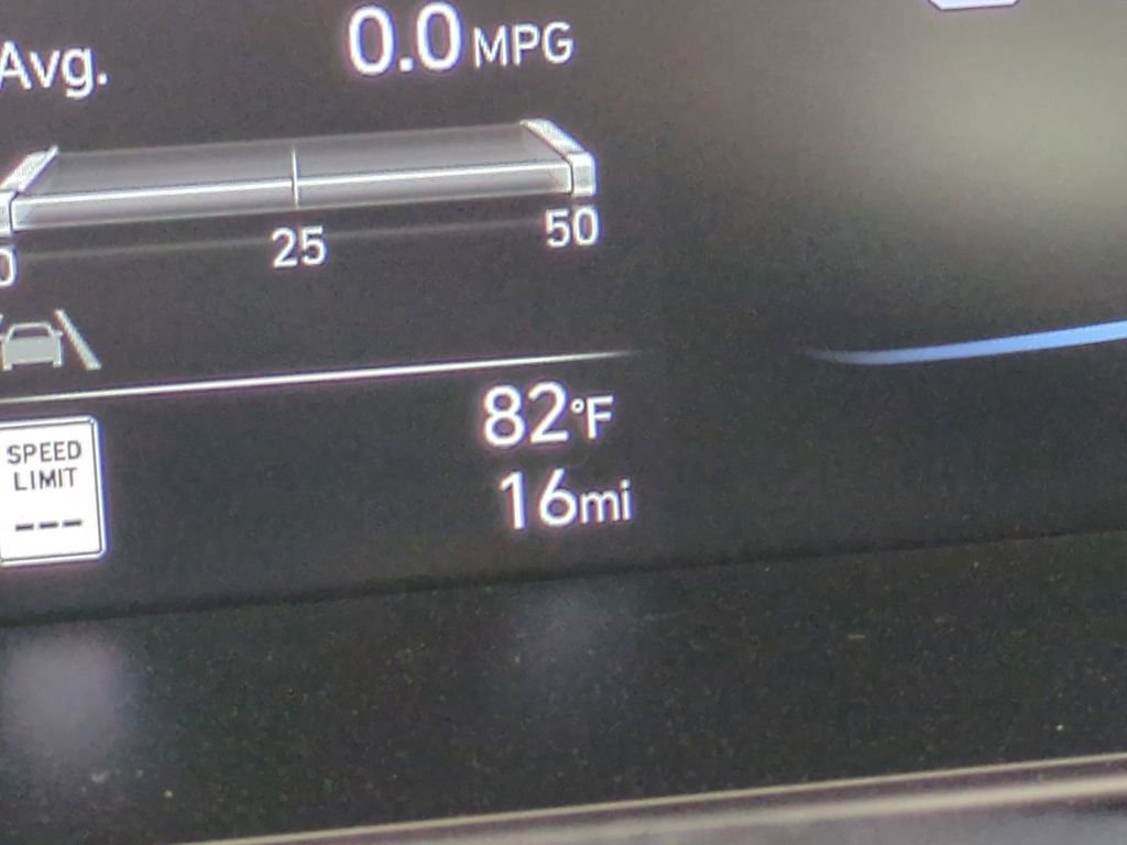 New 2026 Hyundai Elantra SEL Sport image 34