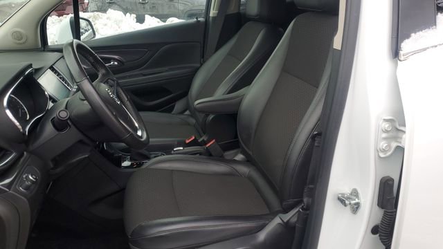 Used 2019 Buick Encore Preferred image 19