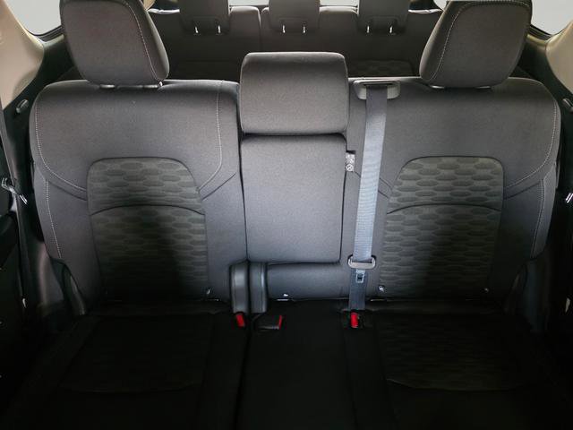 Used 2025 Nissan Pathfinder SV AWD/4WD image 26