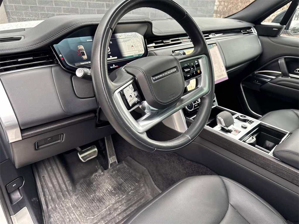 Used 2023 Land Rover Range Rover SE image 22