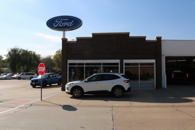 New 2025 Ford Escape ST-Line image 1