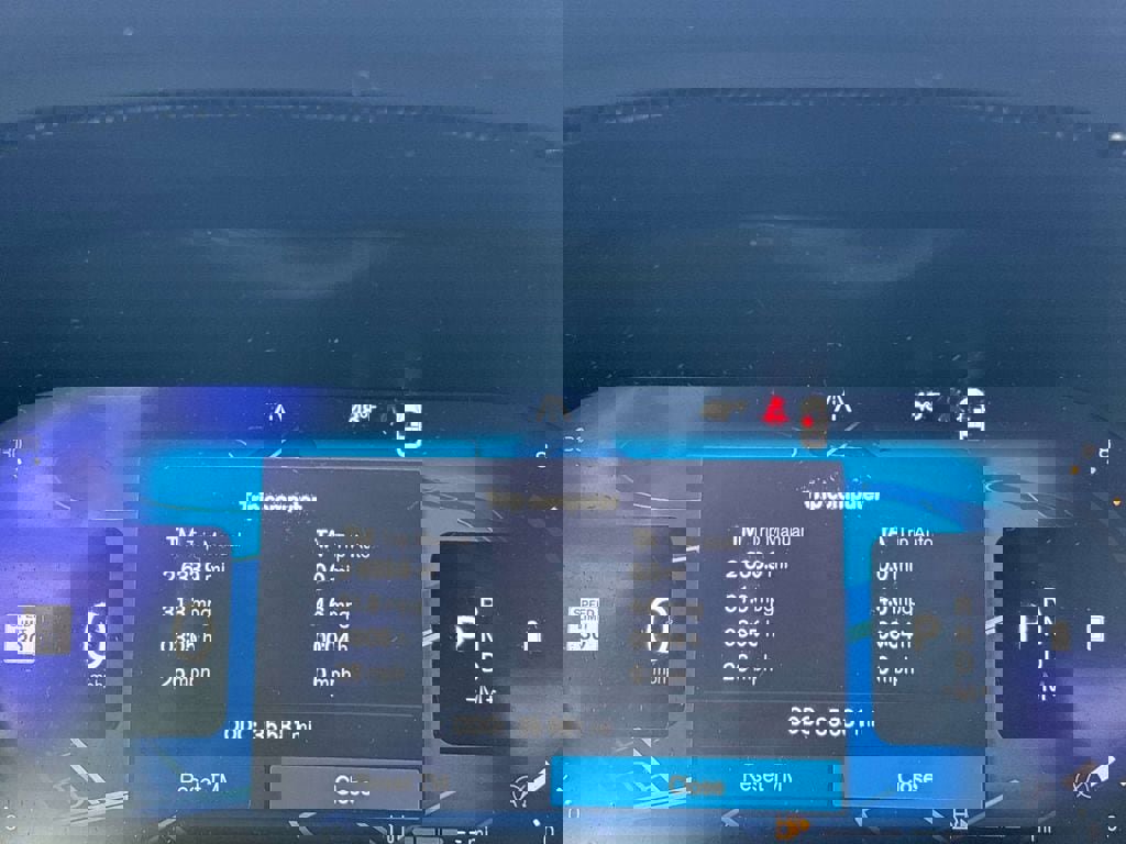 Used 2024 Volvo S60 B5 Plus image 21