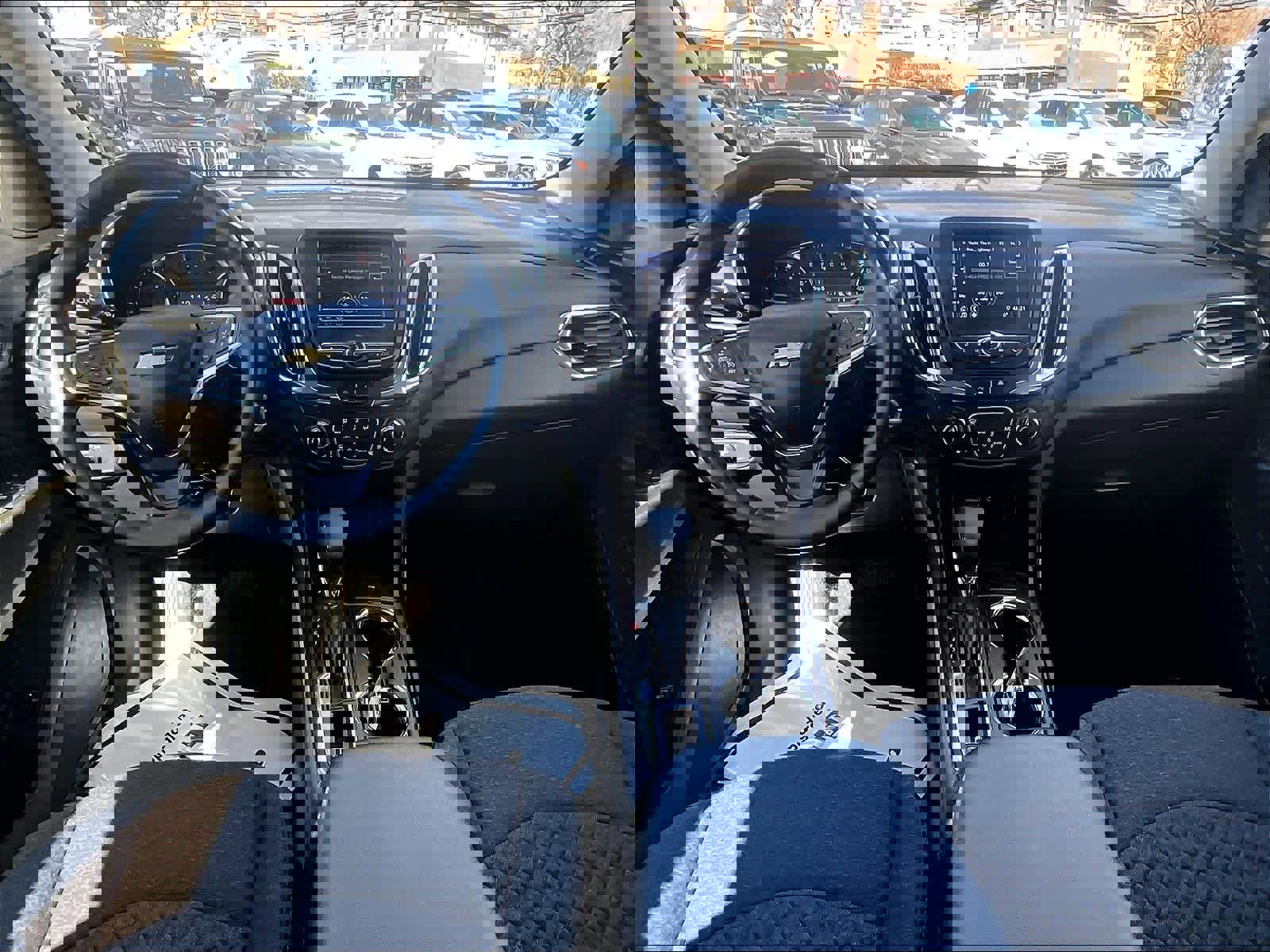 Used 2023 Chevrolet Equinox LT image 21