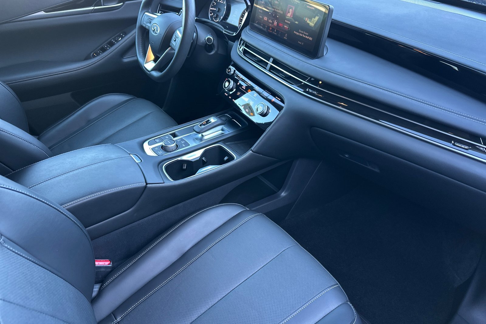 Used 2025 INFINITI QX60 Pure image 21