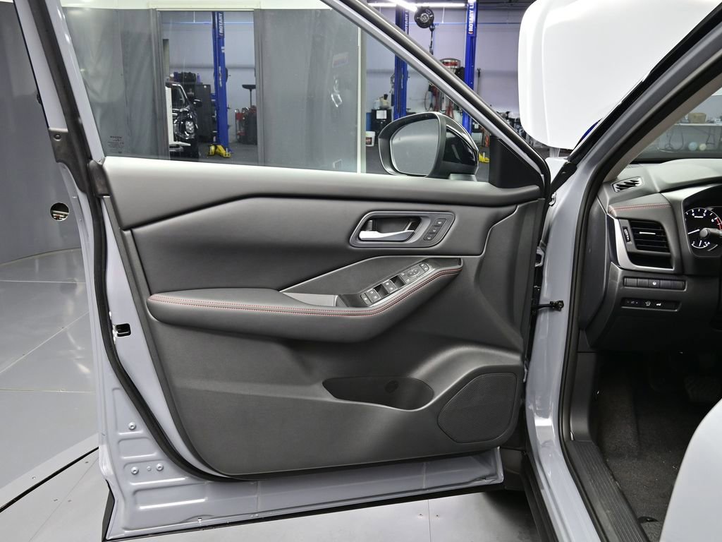New 2026 Nissan Rogue SV image 13