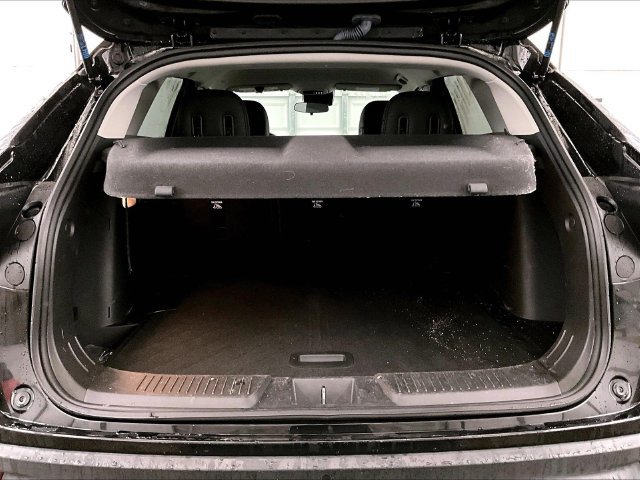 Used 2024 Chevrolet Trax LT w/ Driver Confidence Package FWD image 33