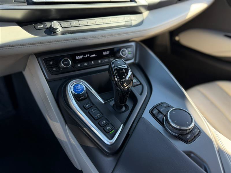 Used 2015 BMW i8 AWD/4WD image 35