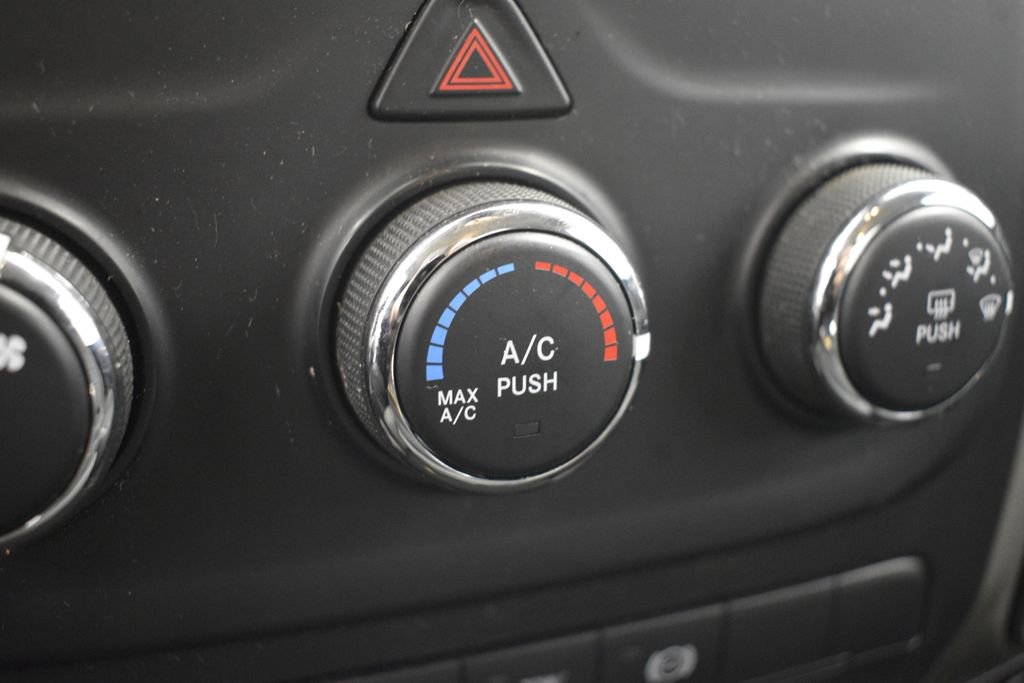 Used 2014 RAM 2500 SLT w/ Popular Equipment Group image 41