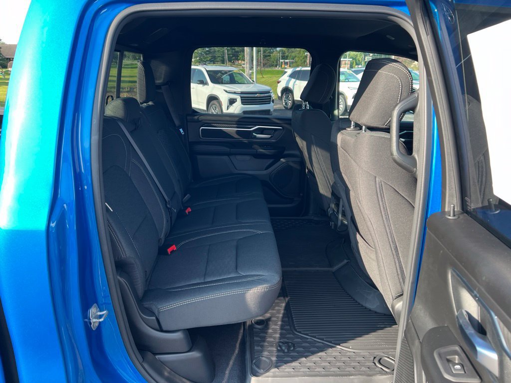 New 2026 RAM 1500 Big Horn AWD/4WD image 30