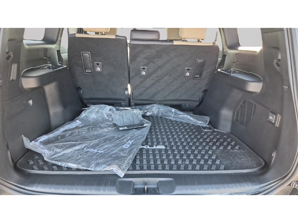 Used 2024 Lexus GX 550 AWD/4WD image 32