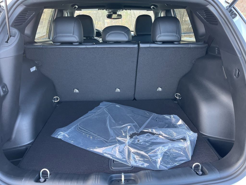 New 2026 Jeep Compass Limited image 14