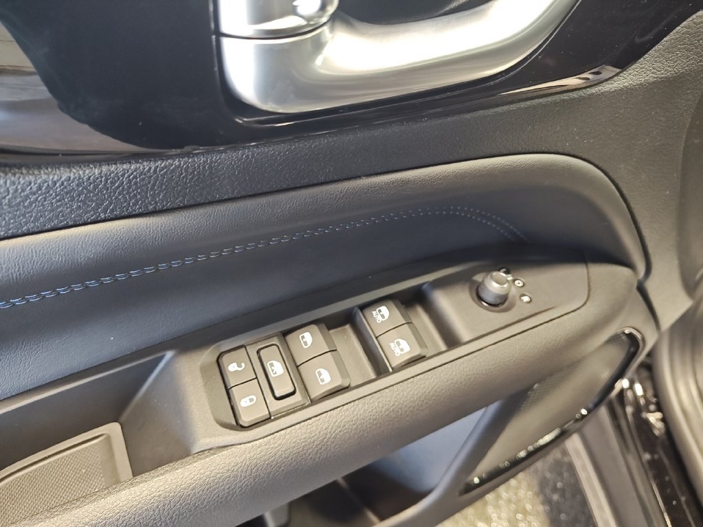 New 2026 Jeep Compass Latitude AWD/4WD image 17