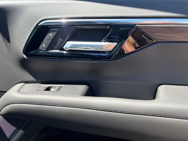 New 2026 Chevrolet Tahoe LT w/ Comfort Package AWD/4WD image 23