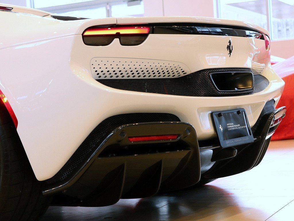 Certified 2025 Ferrari 296 GTS image 65