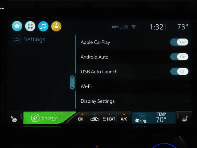 Used 2021 Chevrolet Bolt Premier w/ Infotainment Package FWD image 37