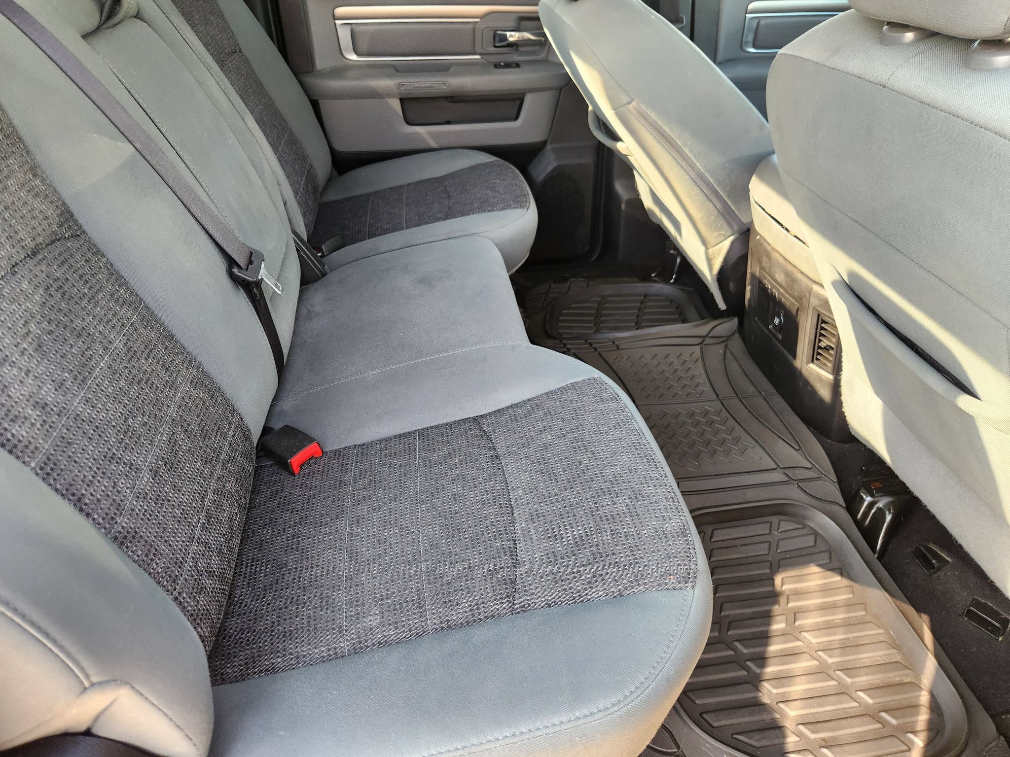Used 2018 RAM 1500 Big Horn AWD/4WD image 34