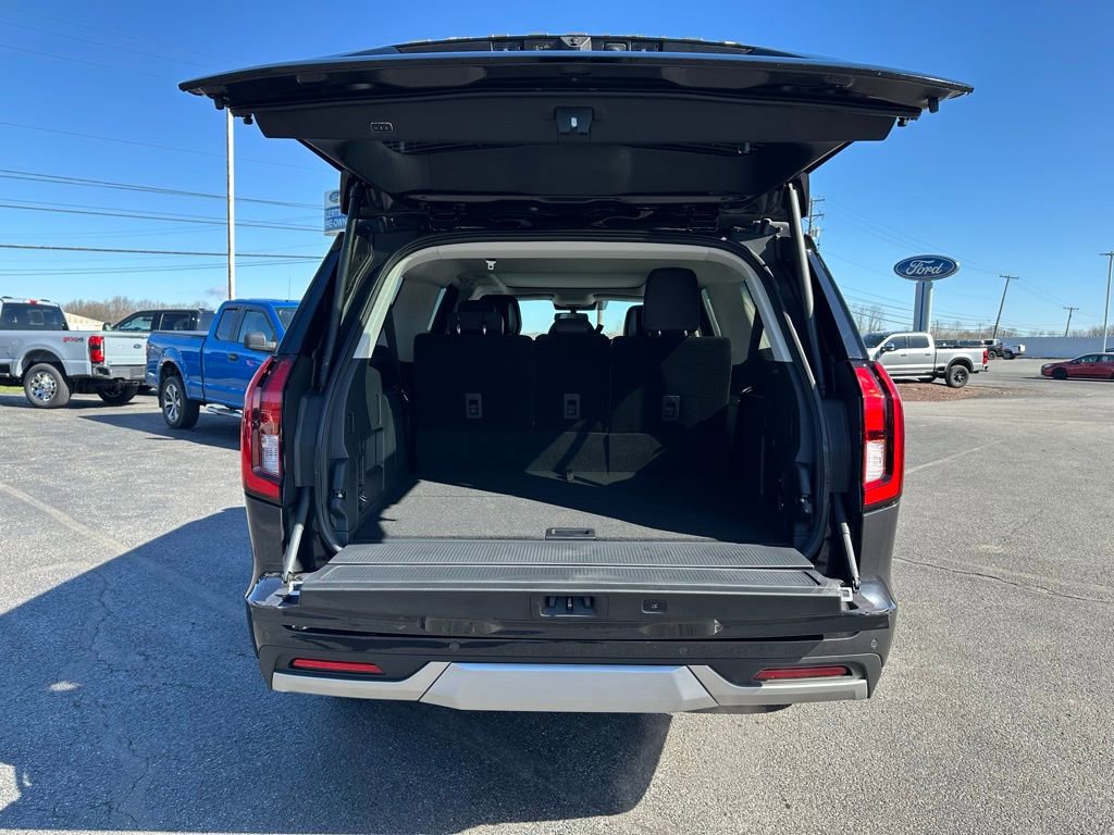 New 2026 Ford Expedition Max Platinum w/ Platinum Ultimate Package image 5