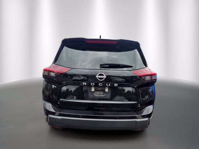 Used 2025 Nissan Rogue SV FWD image 3